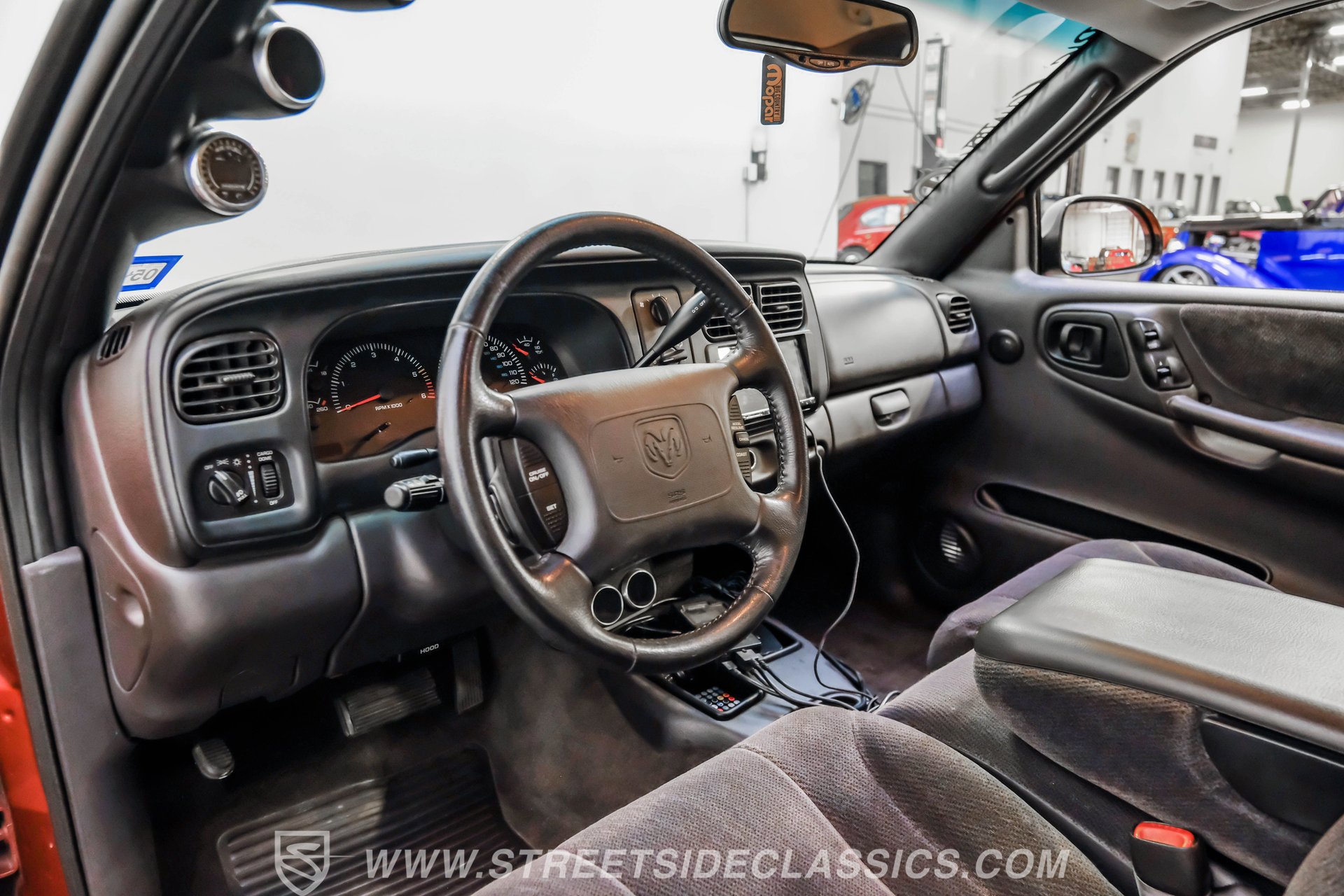 Used 2000 Dodge Dakota Sport image 4