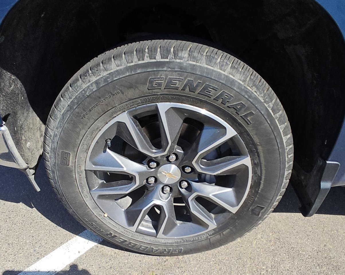 Used 2024 Chevrolet Silverado 1500 LT w/ Leather Package RWD image 25