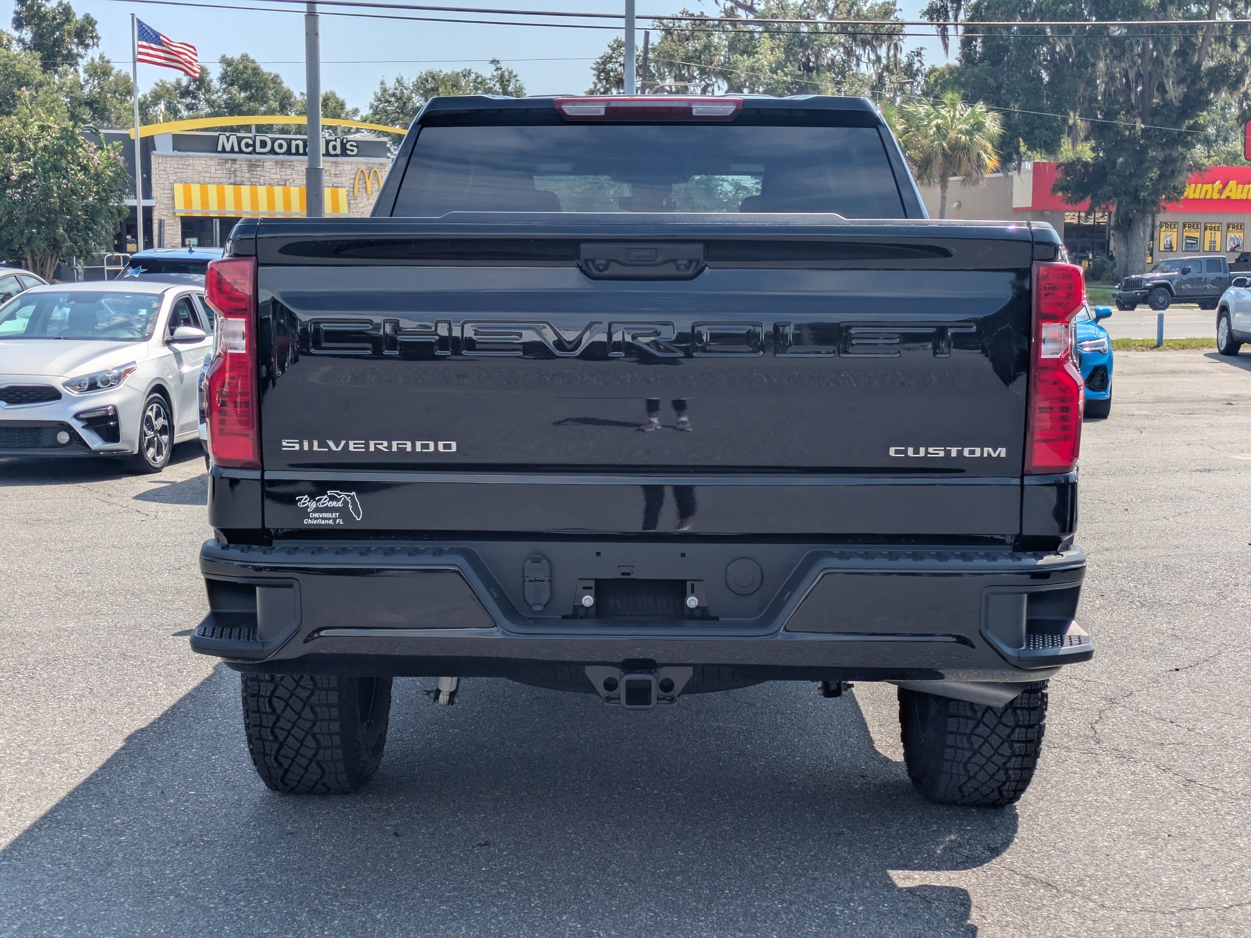 New 2026 Chevrolet Silverado 1500 Custom Trail Boss AWD/4WD image 5