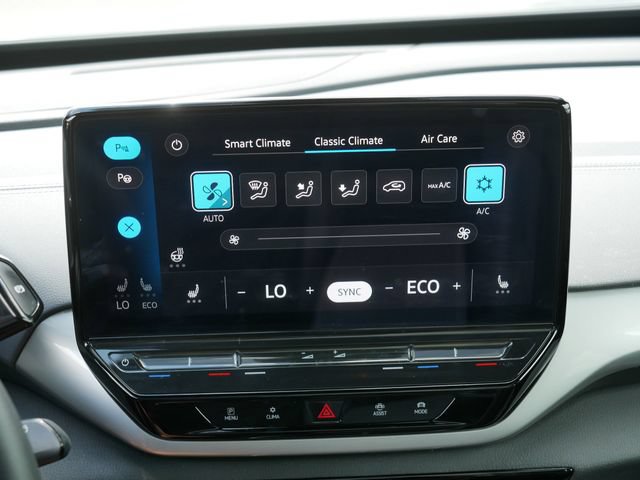 Certified 2023 Volkswagen ID.4 Pro S AWD/4WD image 32