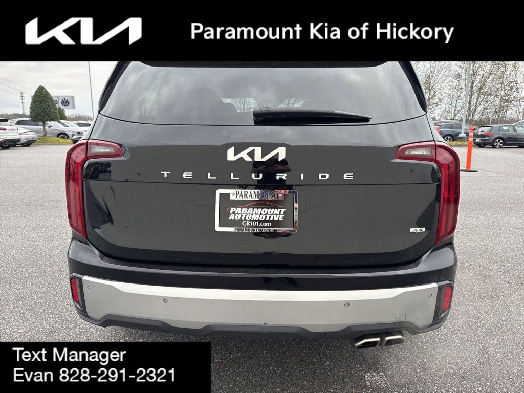 Used 2023 Kia Telluride S image 6
