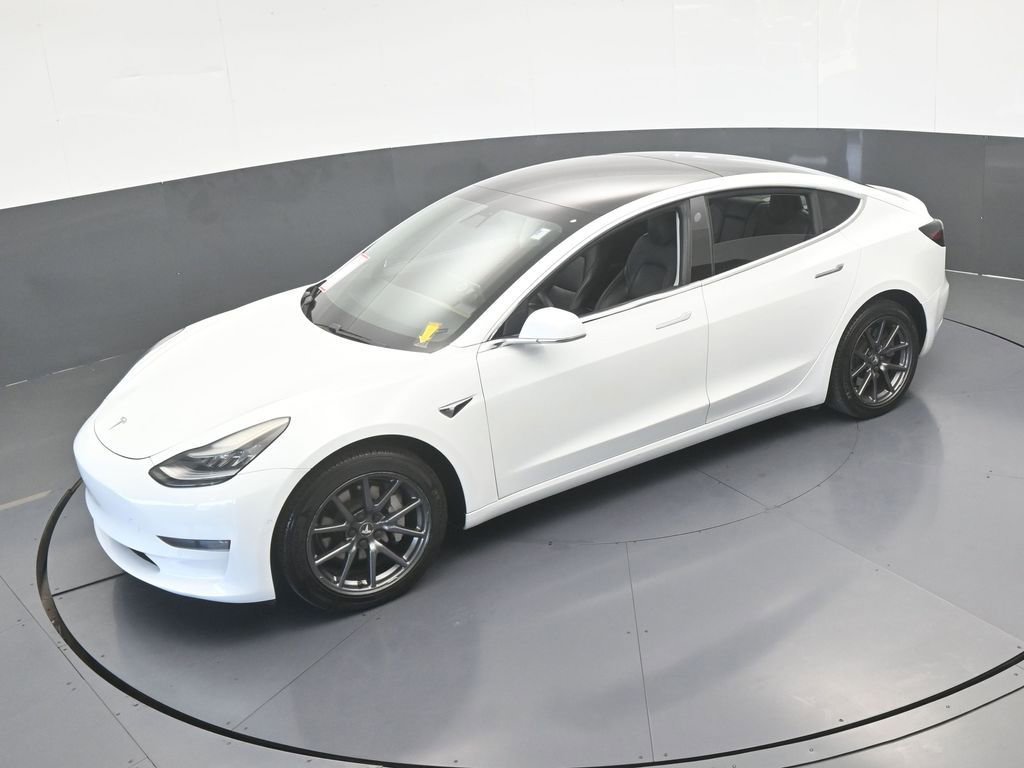Used 2019 Tesla Model 3 Standard Range Plus image 45