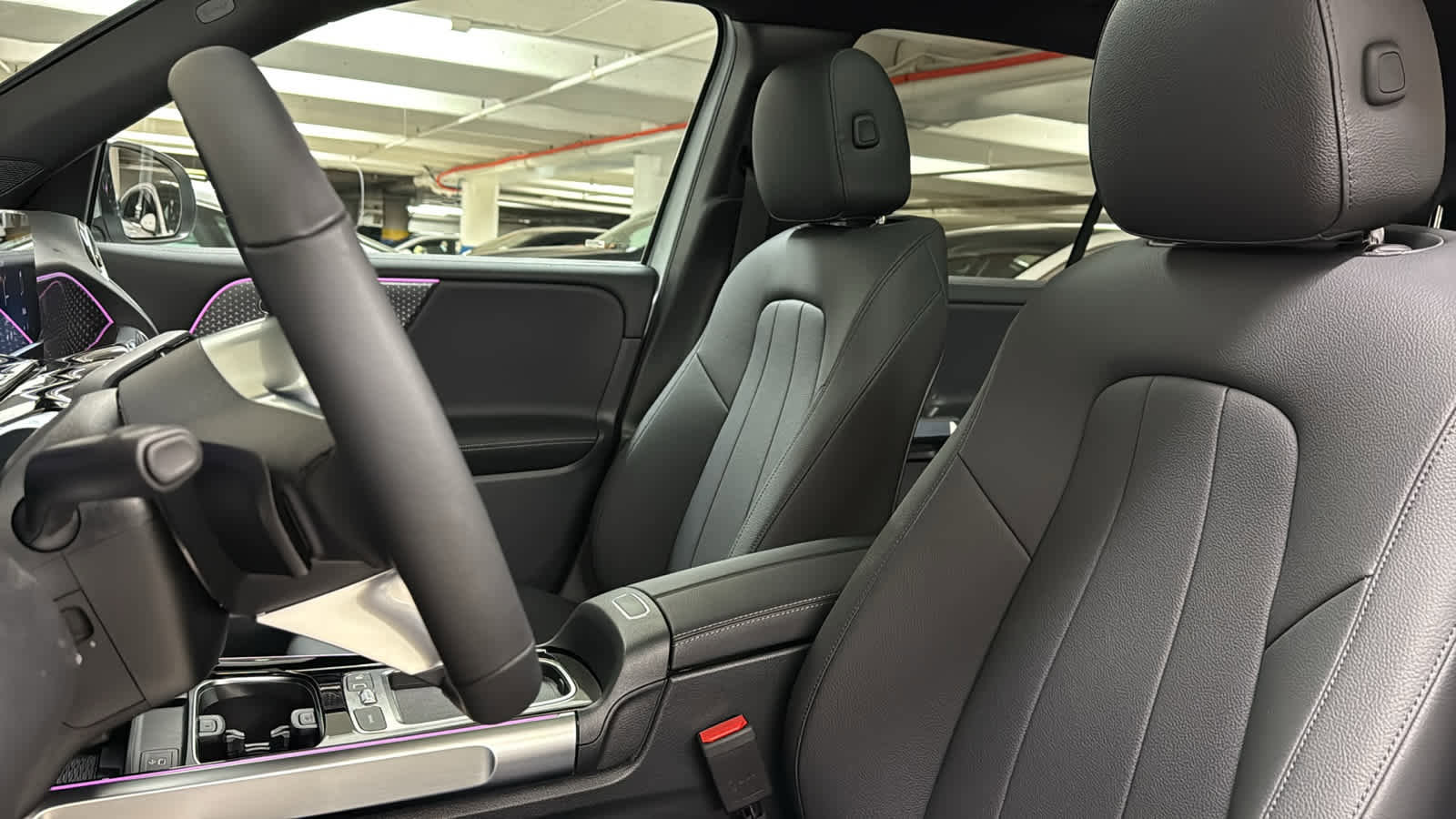 New 2026 Mercedes-Benz GLB 250 4MATIC image 27