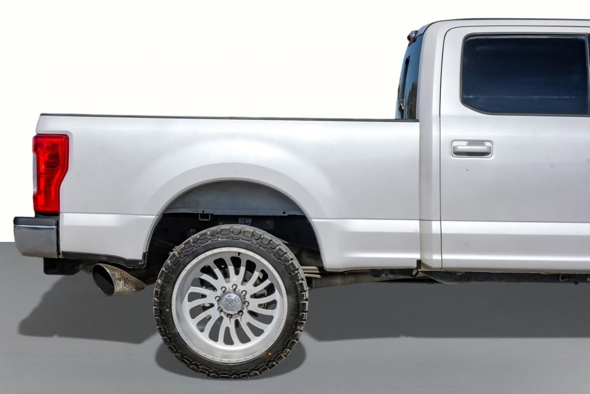 Used 2019 Ford F250 Lariat w/ Lariat Value Package image 6