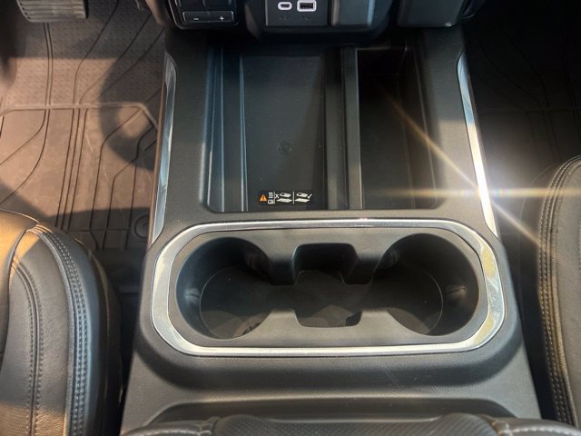 Used 2021 Chevrolet Silverado 2500 High Country AWD/4WD image 21