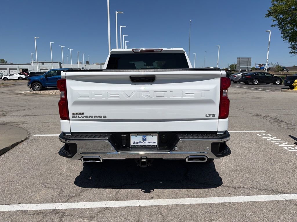 Certified 2024 Chevrolet Silverado 1500 LTZ AWD/4WD image 4