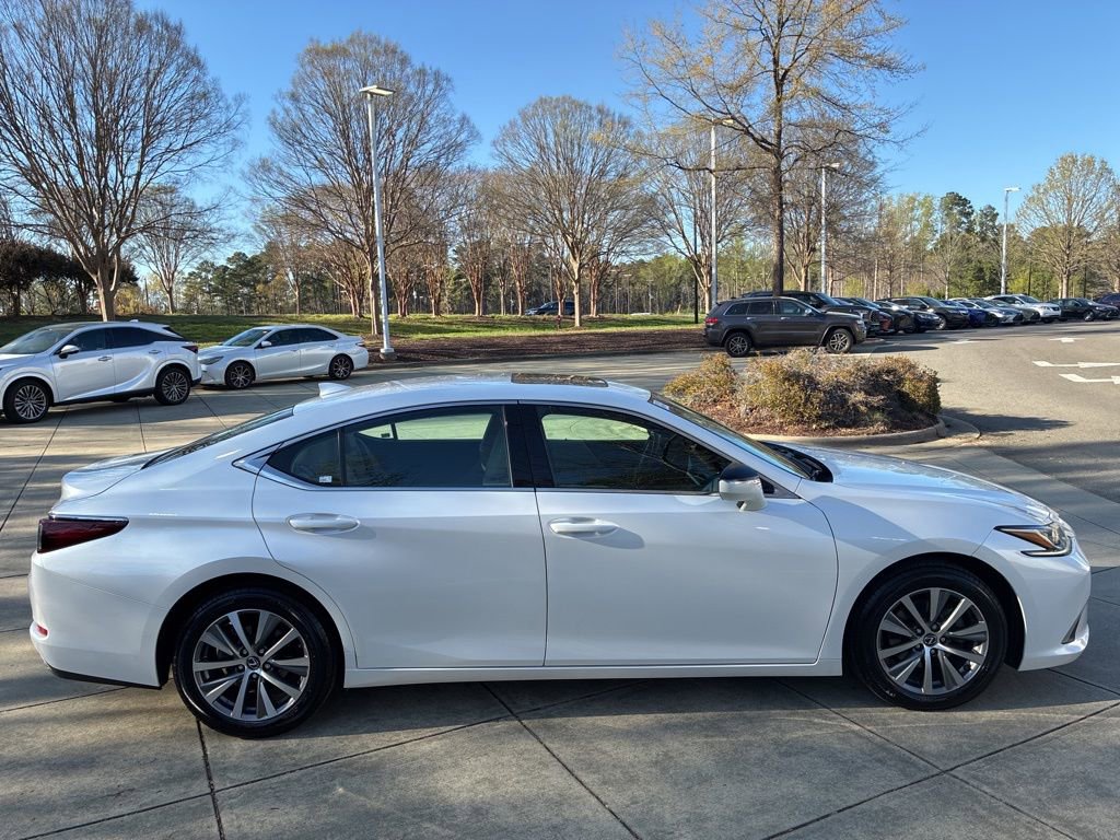 Used 2019 Lexus ES 350 w/ Premium Package image 12
