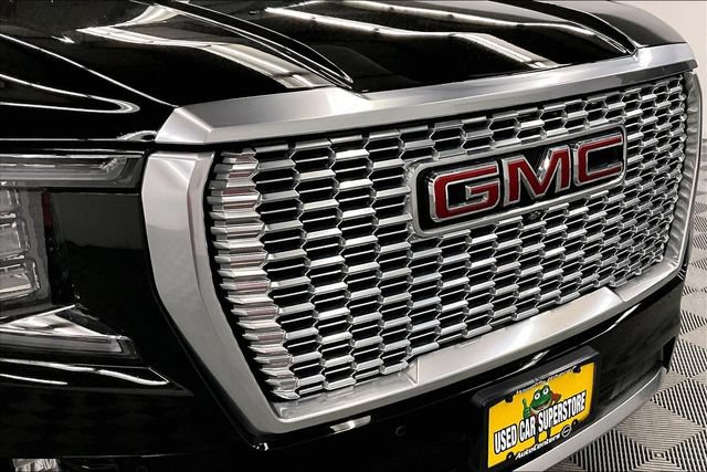 Used 2024 GMC Yukon XL Denali AWD/4WD image 35