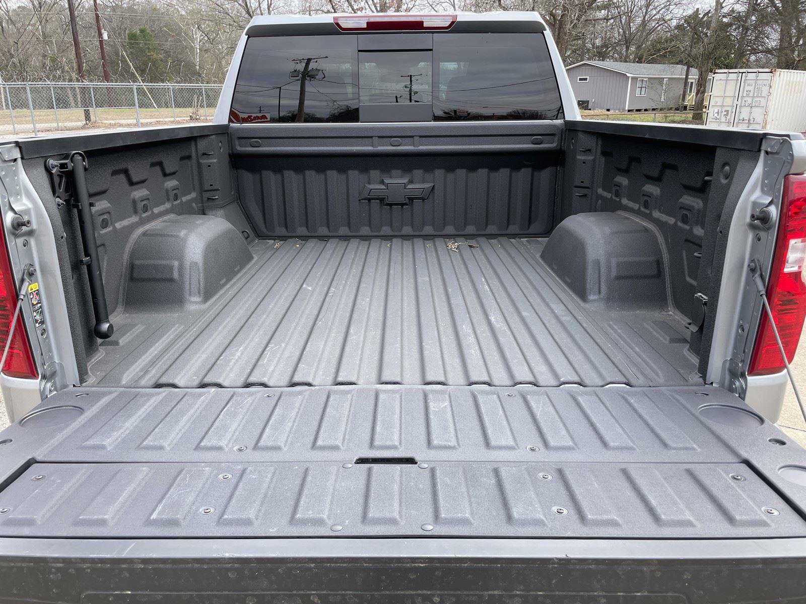 Used 2025 Chevrolet Silverado 1500 LT image 47