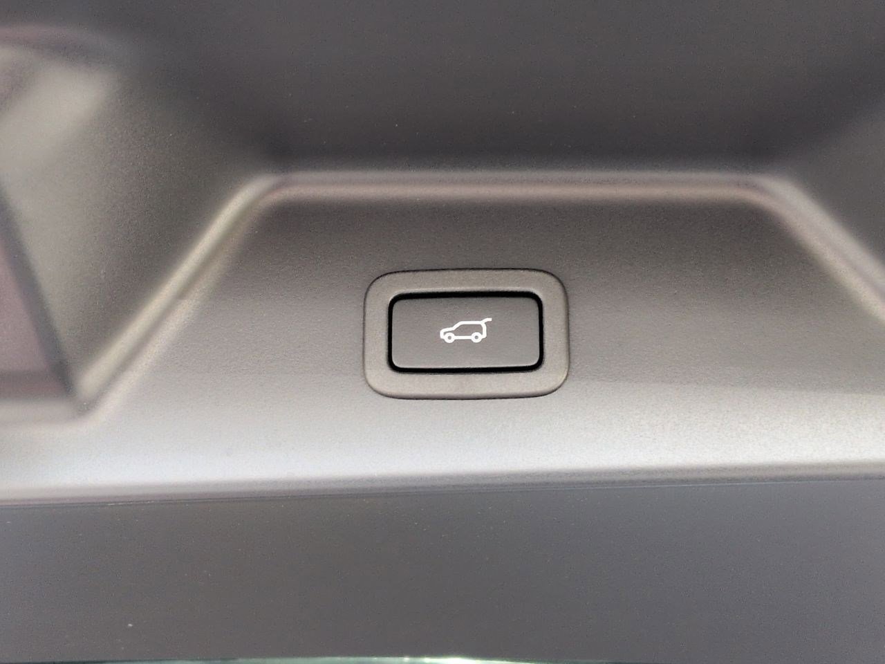 Used 2021 Land Rover Range Rover SV Autobiography Dynamic AWD/4WD image 25