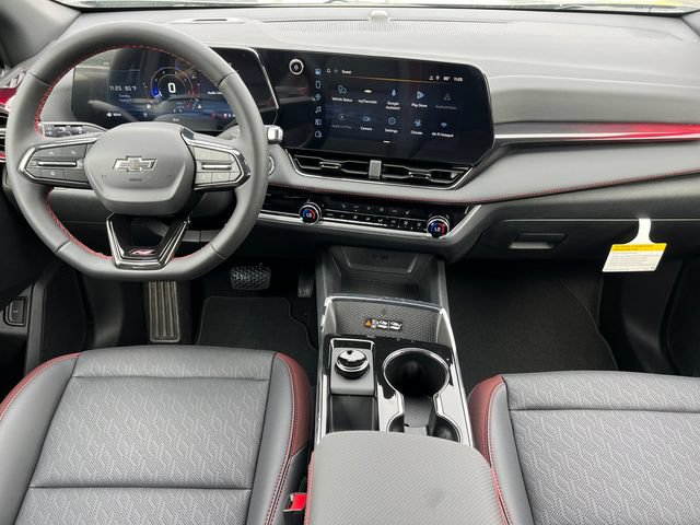 New 2027 Chevrolet Equinox RS FWD image 3