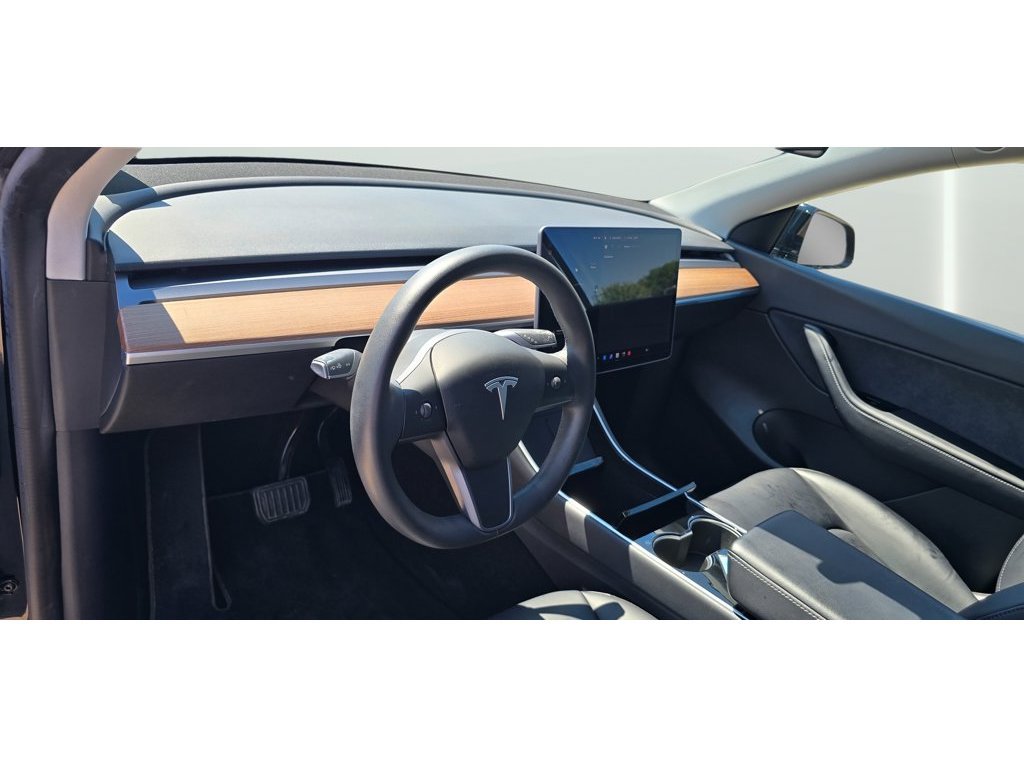 Used 2020 Tesla Model Y Long Range AWD/4WD image 22