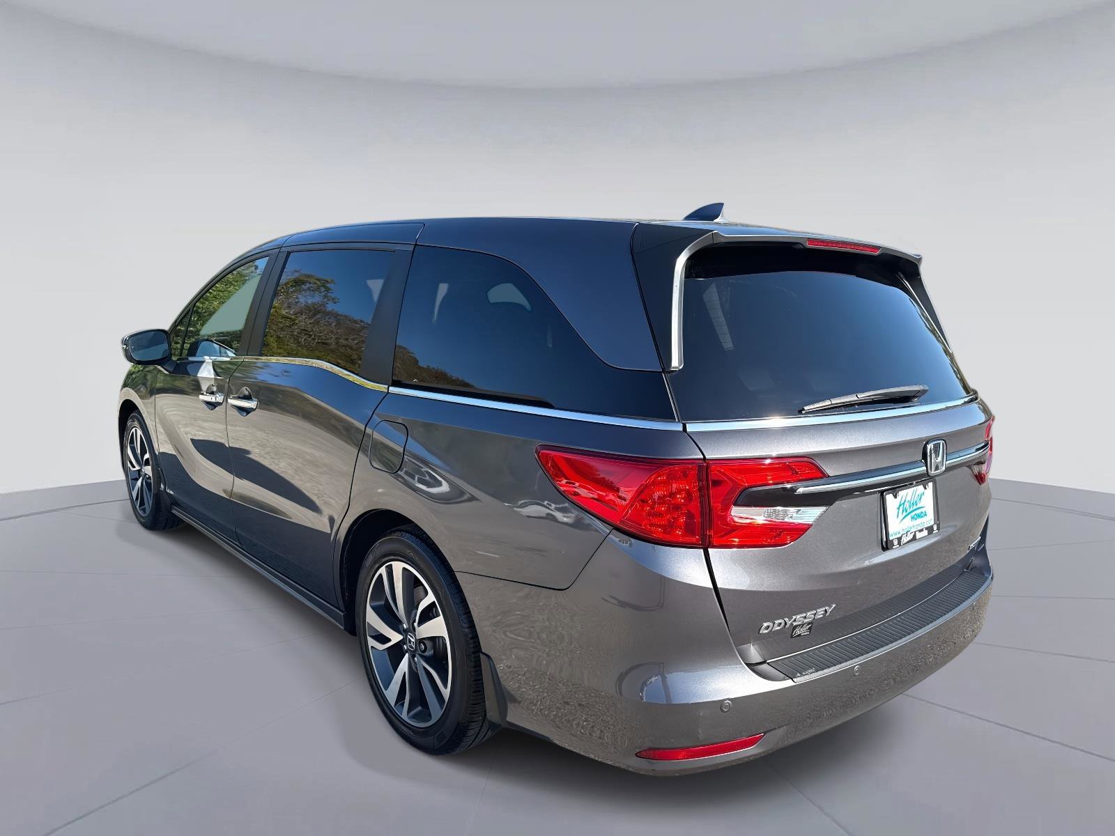 Certified 2022 Honda Odyssey Touring image 6