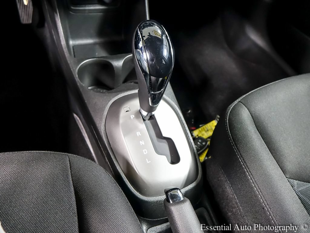 Used 2022 Chevrolet Spark LT w/ Spark Special Edition FWD image 17