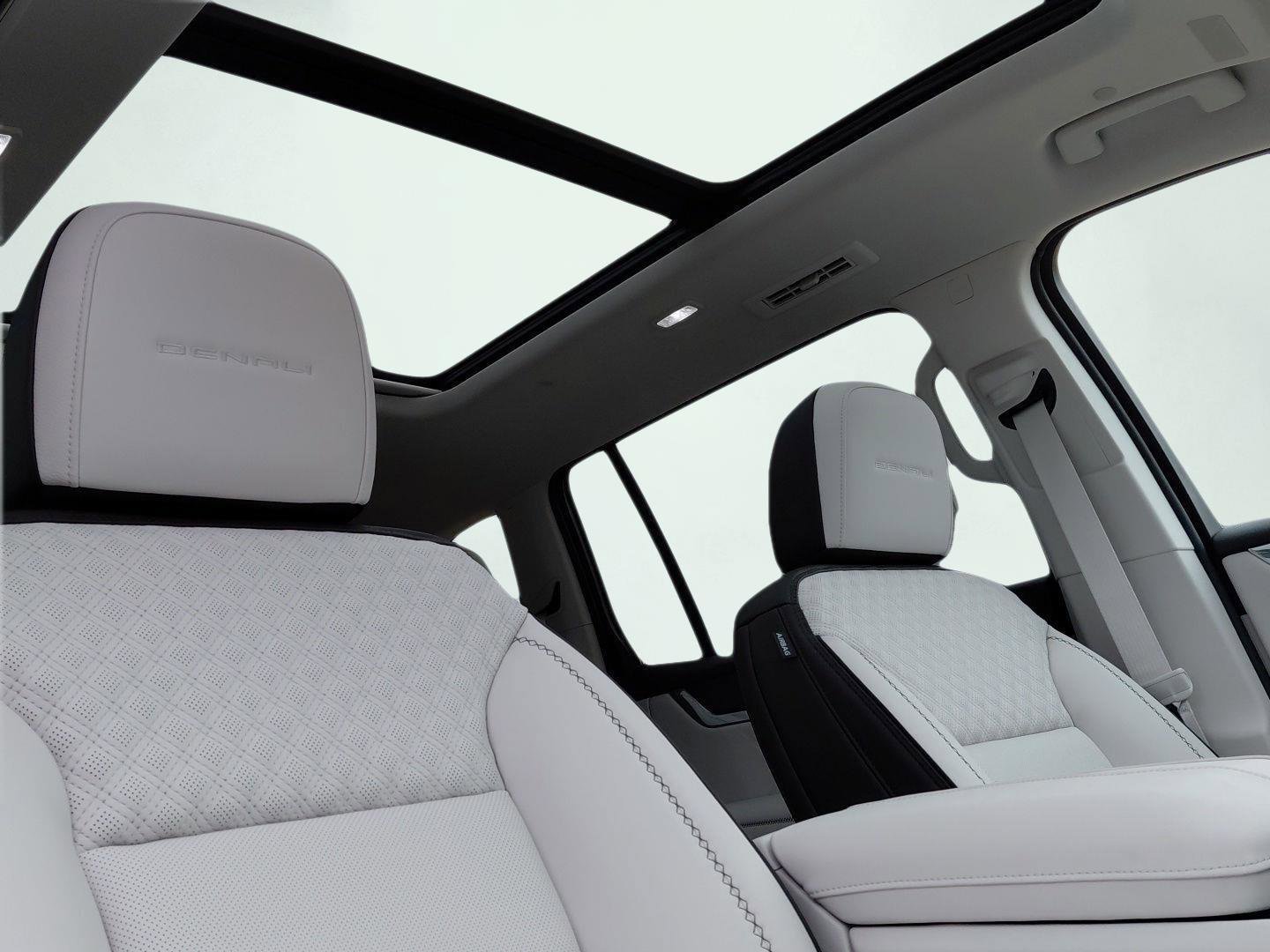 New 2026 GMC Acadia Denali w/ Super Cruise Package image 11