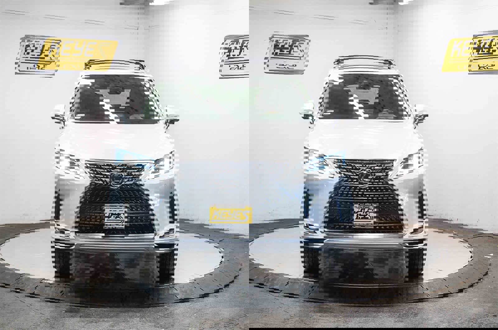 Used 2022 Lexus RX 350L FWD w/ Premium Package image 6