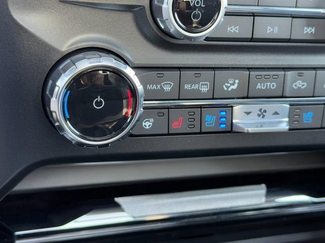 Used 2024 Ford F250 Lariat w/ Lariat Ultimate Package image 23