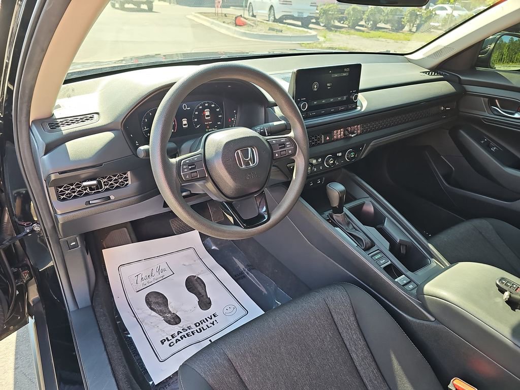 Used 2024 Honda Accord EX image 19
