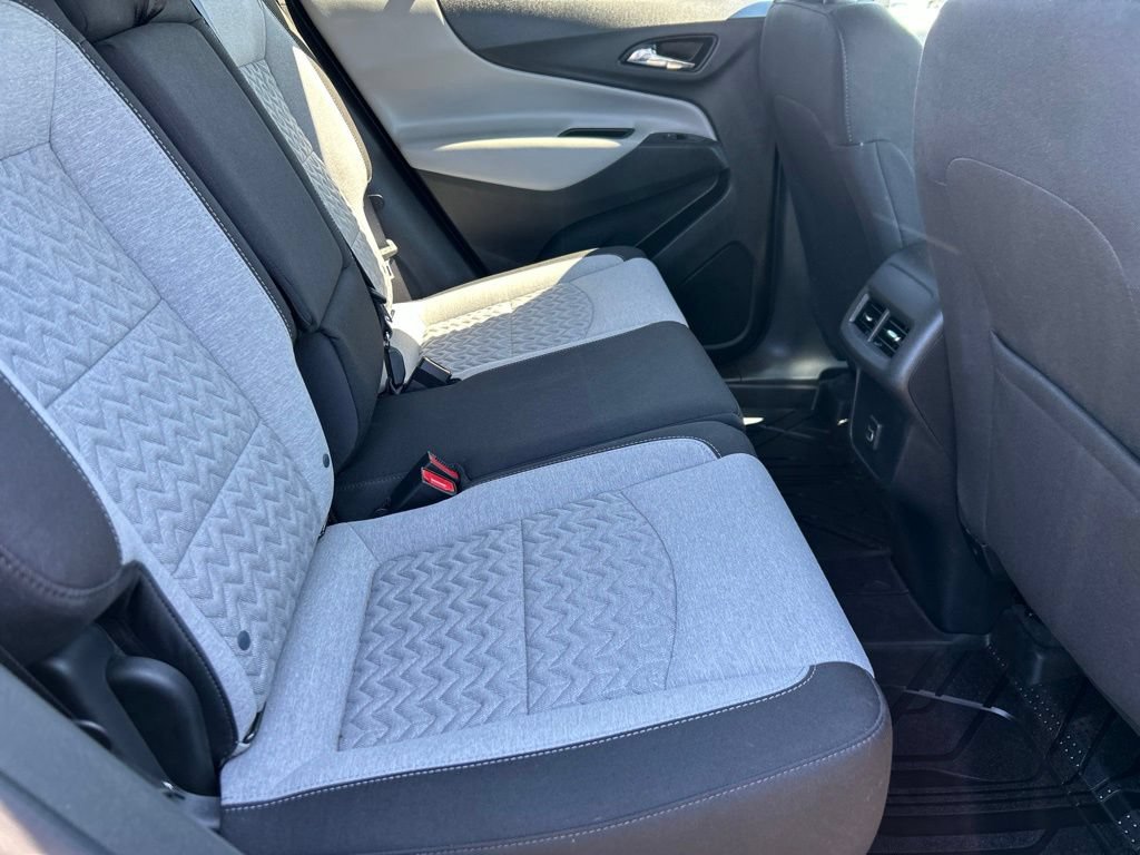 Used 2024 Chevrolet Equinox LS w/ LS Convenience Package AWD/4WD image 20