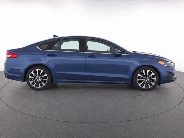 Used 2019 Ford Fusion SE AWD/4WD image 8