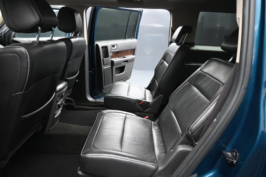 Used 2011 Ford Flex SEL FWD image 16