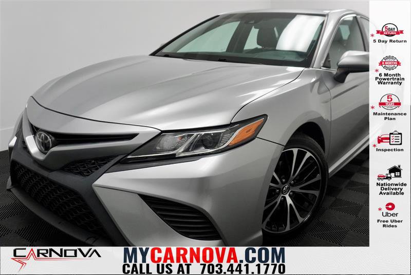Used 2018 Toyota Camry SE image 1