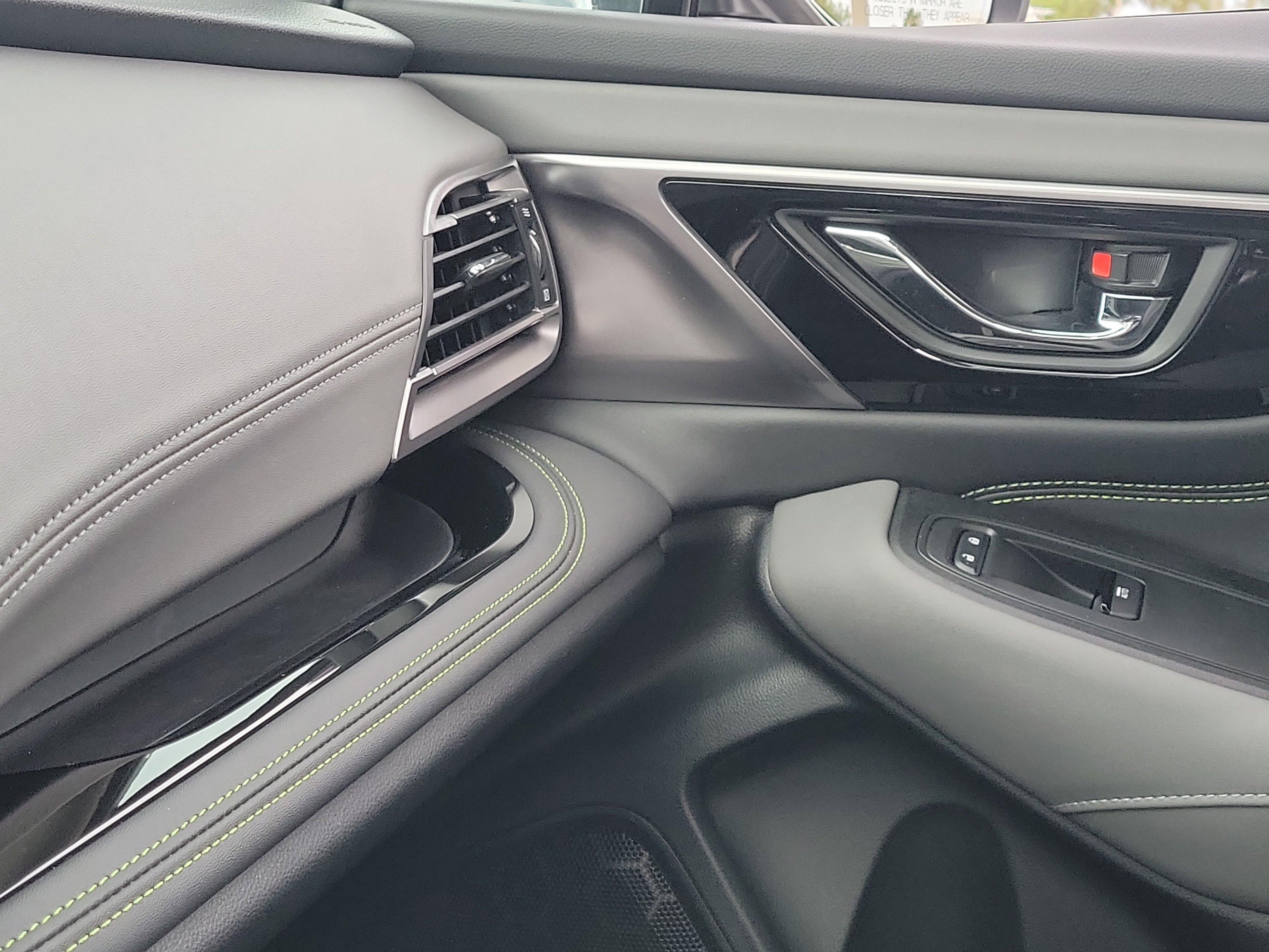 Certified 2025 Subaru Outback Onyx Edition image 27