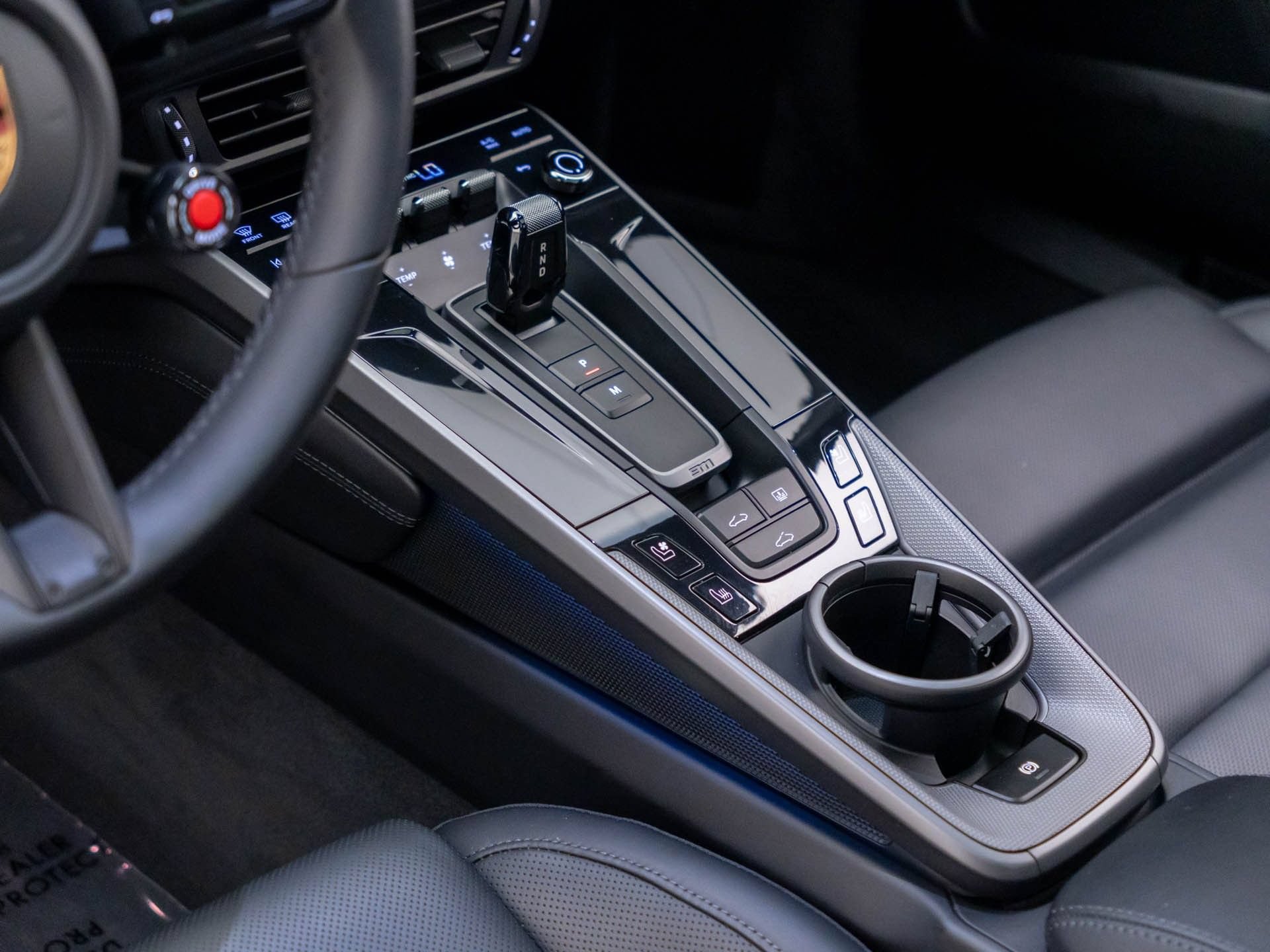 Certified 2025 Porsche 911 Carrera RWD image 13