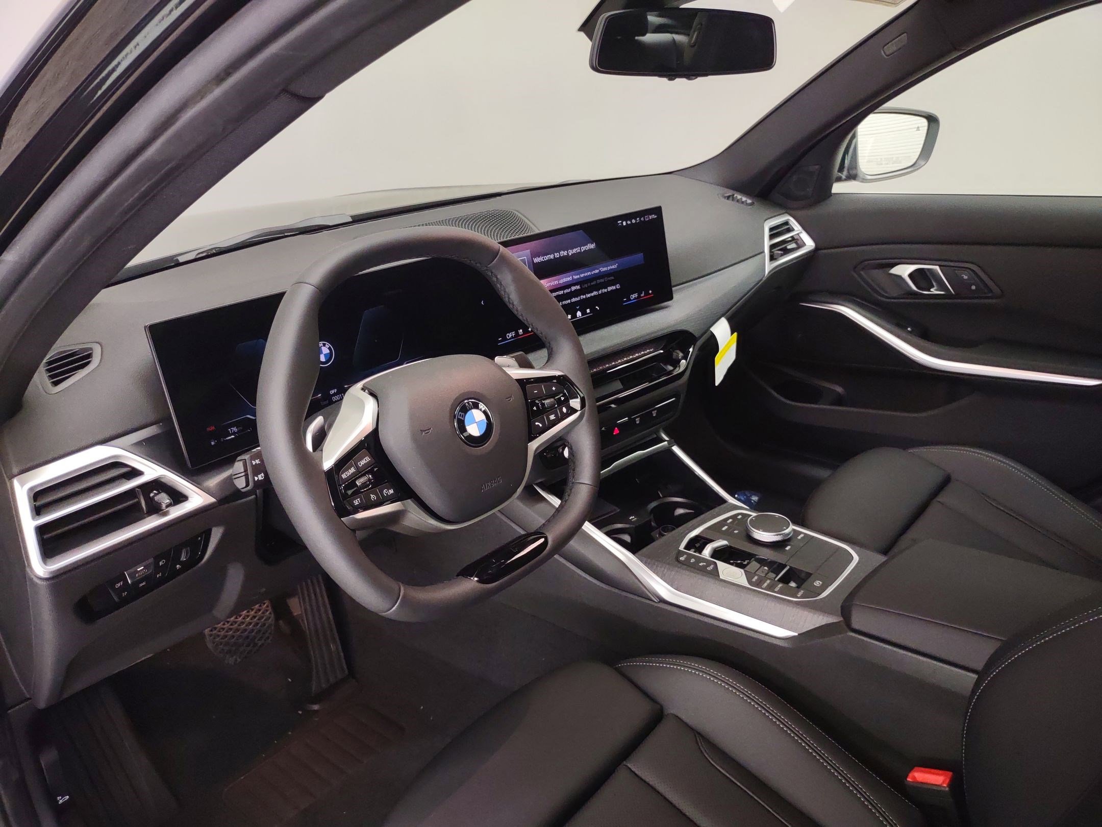 New 2026 BMW 330i Sedan w/ Convenience Package image 2