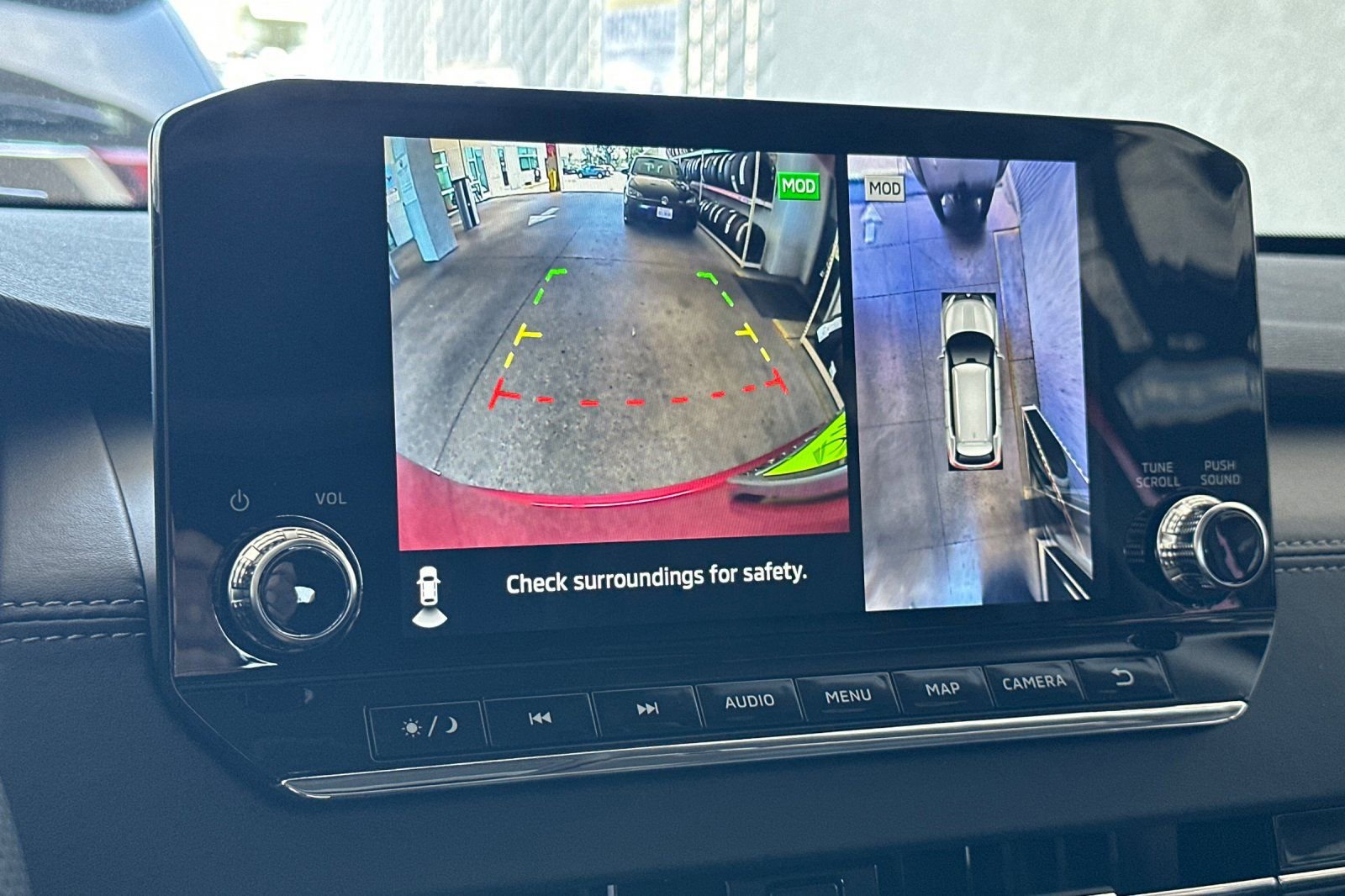 New 2025 Mitsubishi Outlander SE image 19