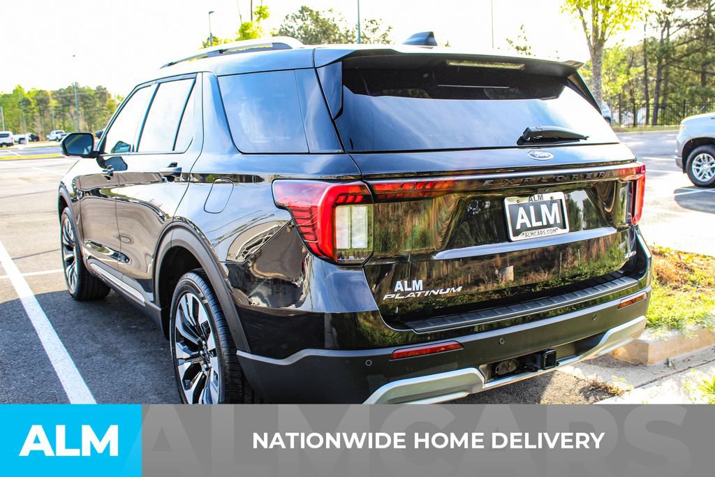Used 2025 Ford Explorer Platinum w/ LUX Leather Package AWD/4WD image 4