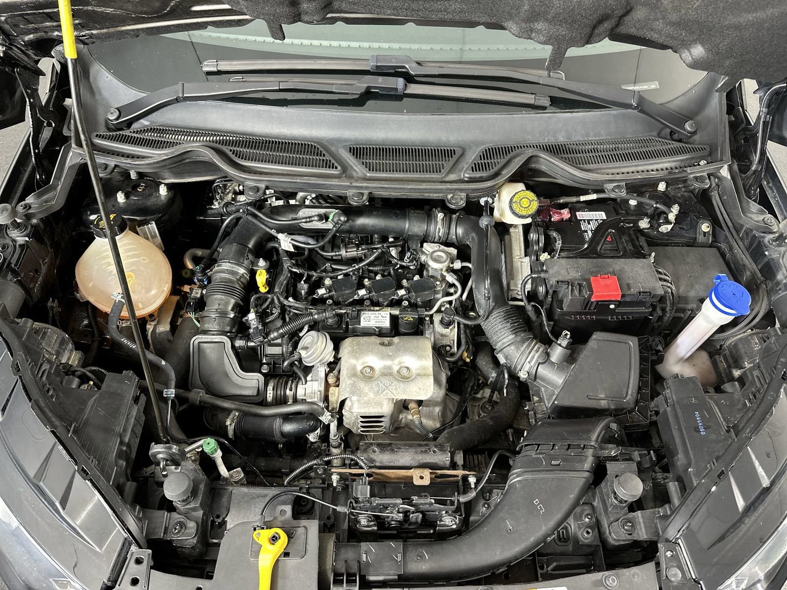 Used 2021 Ford EcoSport S image 30