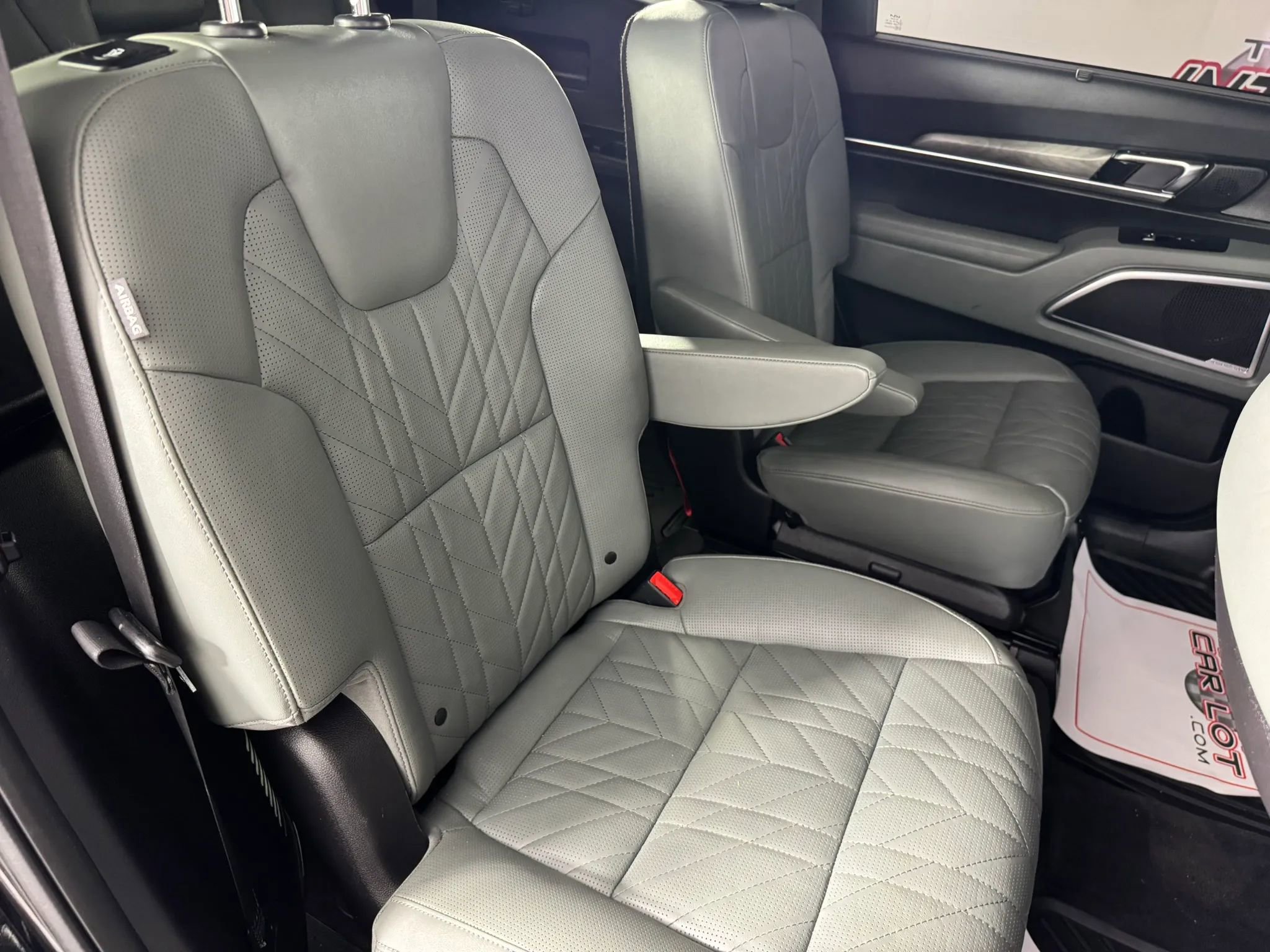 Used 2023 Kia Telluride SX Prestige X-Pro AWD/4WD image 41