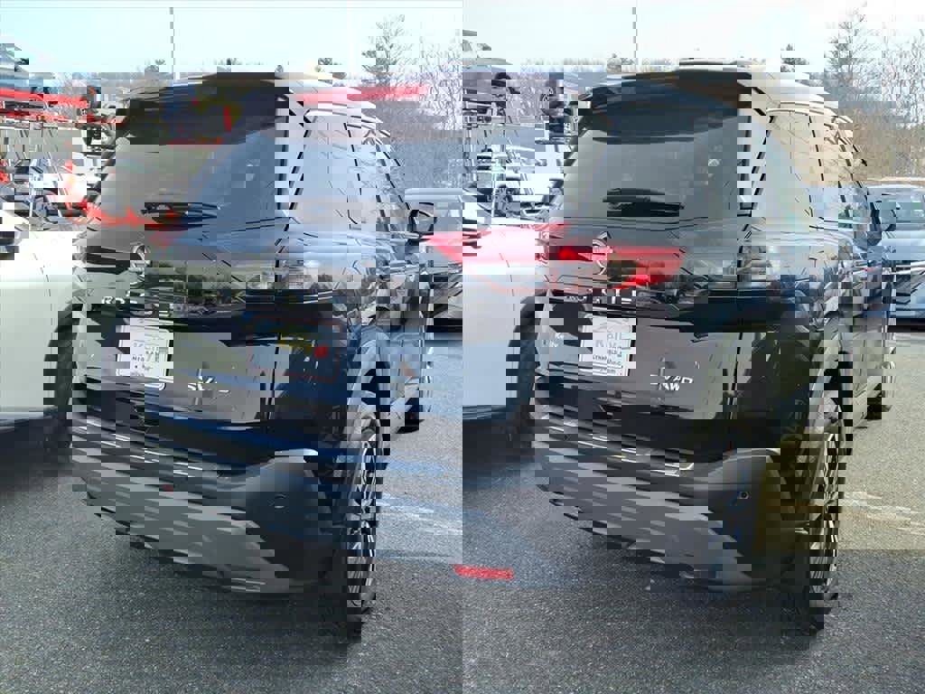 Certified 2023 Nissan Rogue SV w/ SV Premium B Package image 4