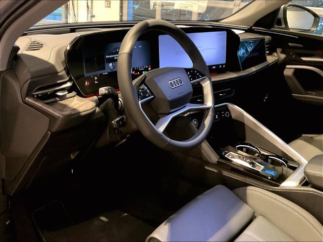 New 2026 Audi Q5 Premium Plus AWD/4WD image 7