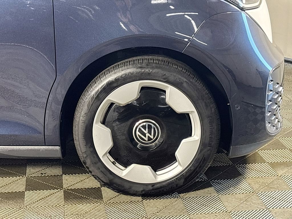 Used 2025 Volkswagen ID. Buzz Pro S Plus image 22