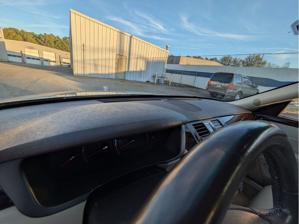 Used 2008 Cadillac DTS w/1SA image 12