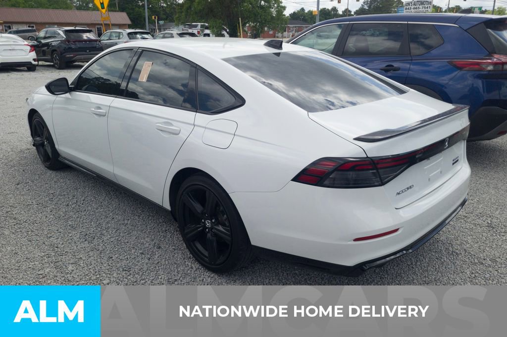 Used 2023 Honda Accord Sport image 4