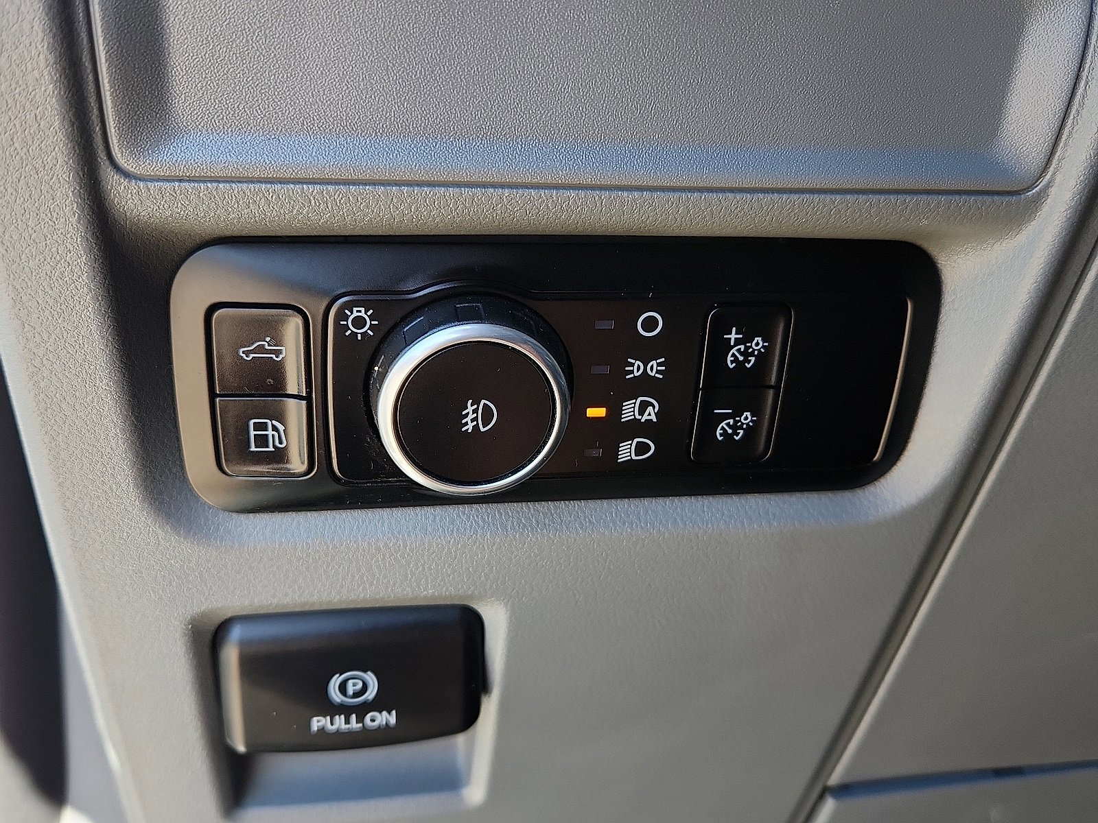 Used 2024 Ford F150 XLT w/ Mobile Office Package image 16