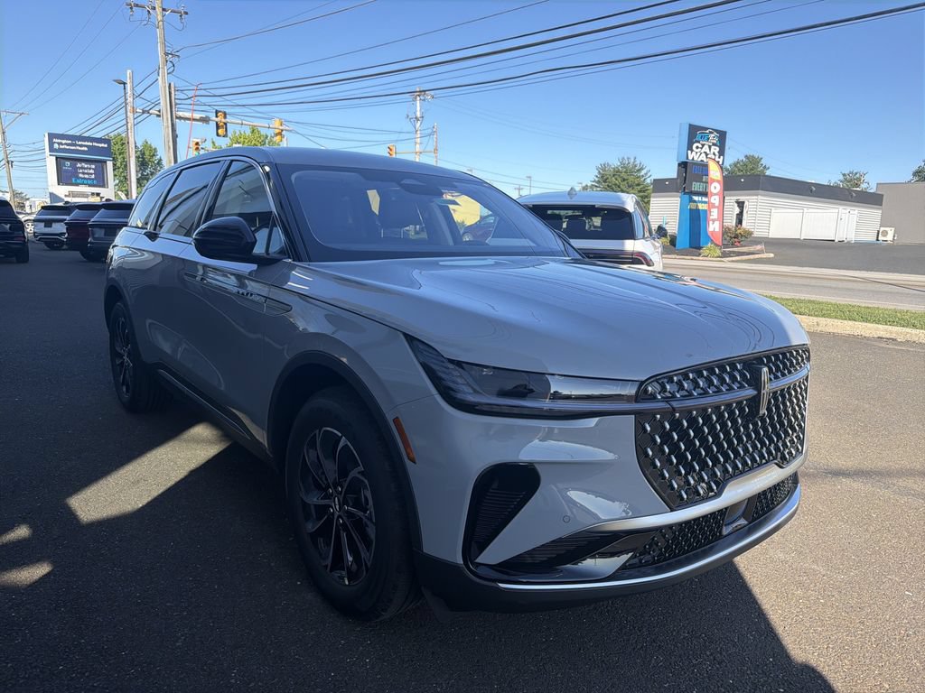 New 2026 Lincoln Nautilus Premier AWD/4WD image 5