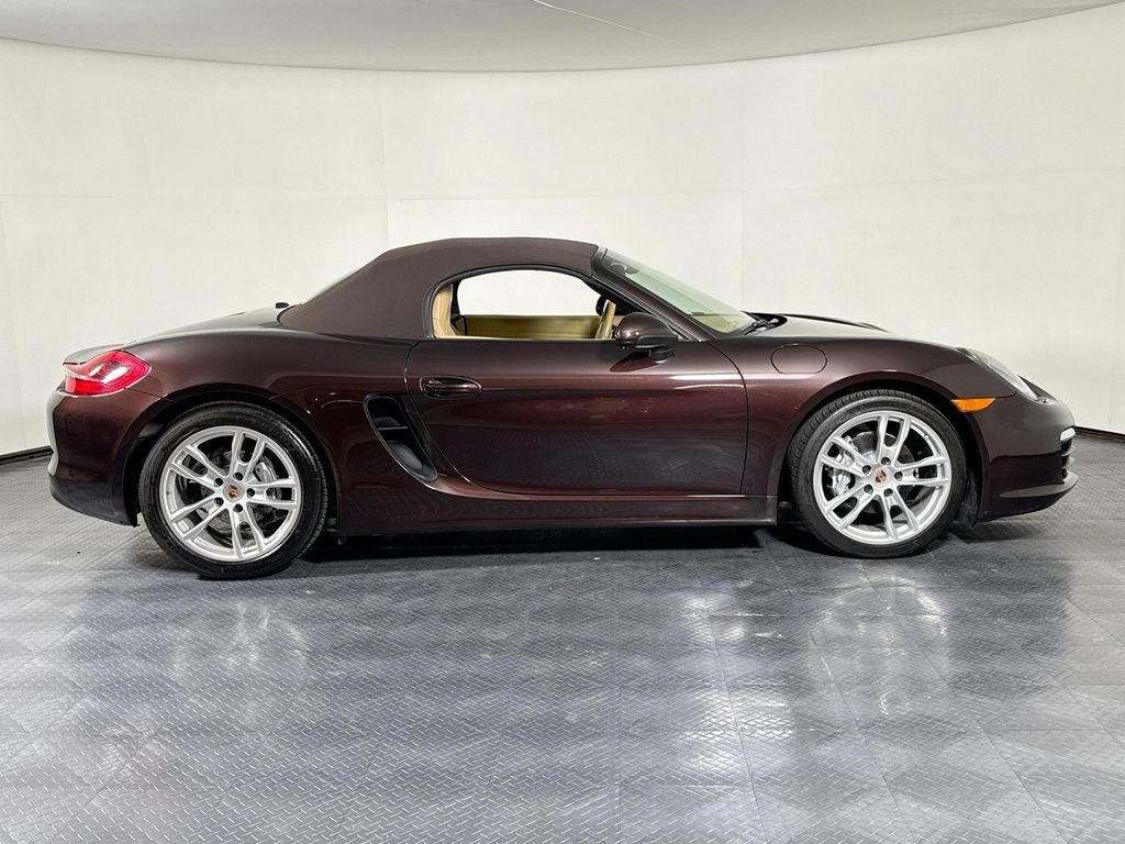 Certified 2015 Porsche Boxster RWD image 8