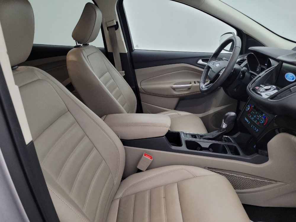 Used 2018 Ford Escape Titanium w/ Ford Safe & Smart Package image 21