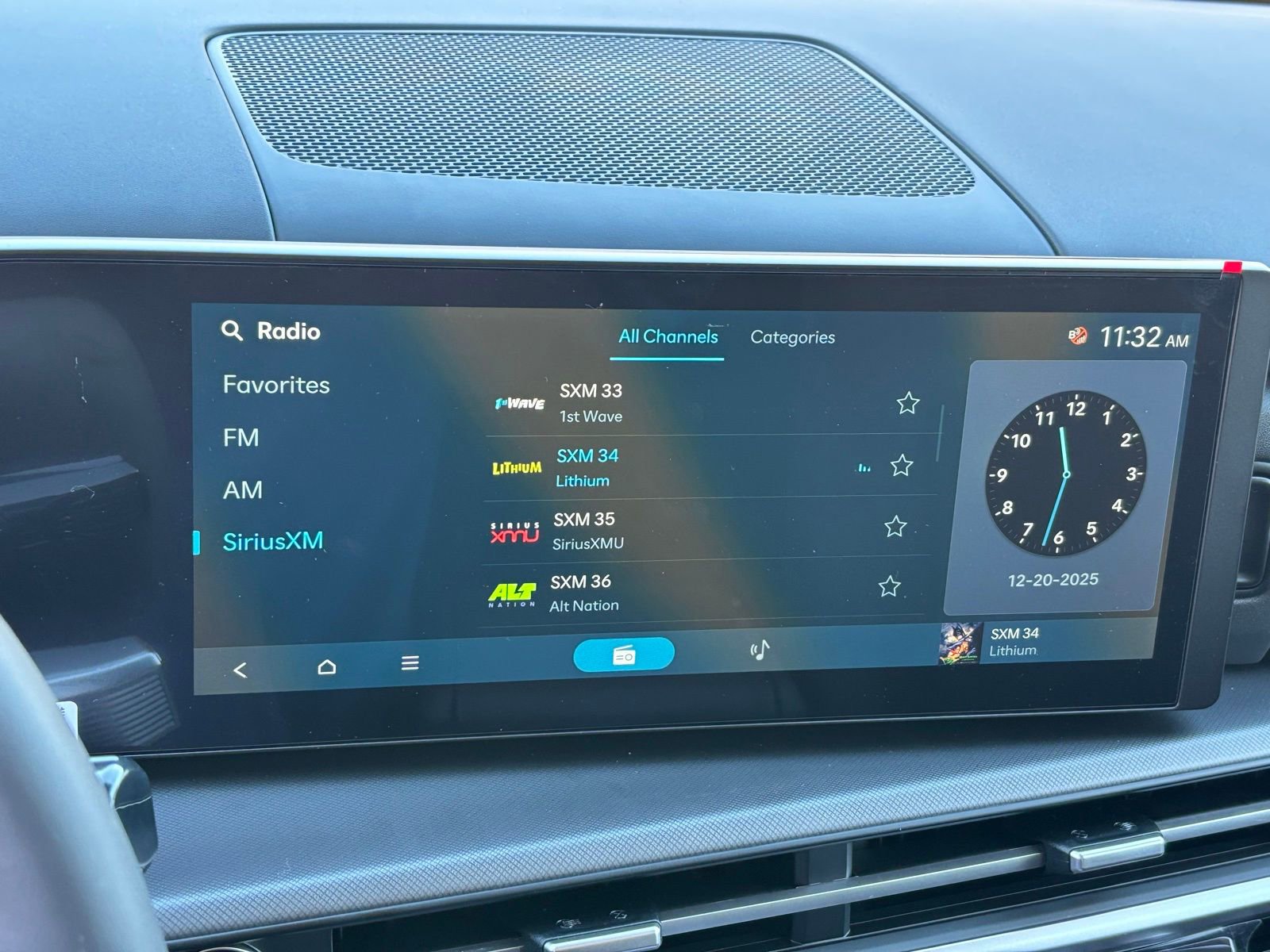 New 2026 Hyundai Santa Fe SE FWD image 23