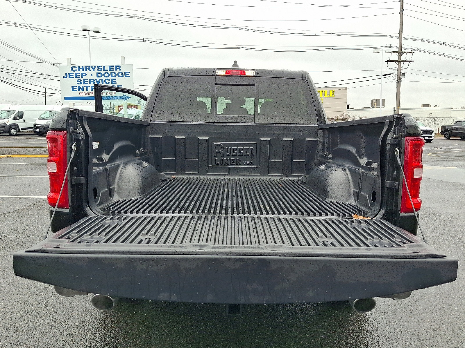 Certified 2025 RAM 1500 Big Horn image 28