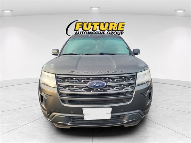 Used 2018 Ford Explorer XLT w/ Equipment Group 202A image 2