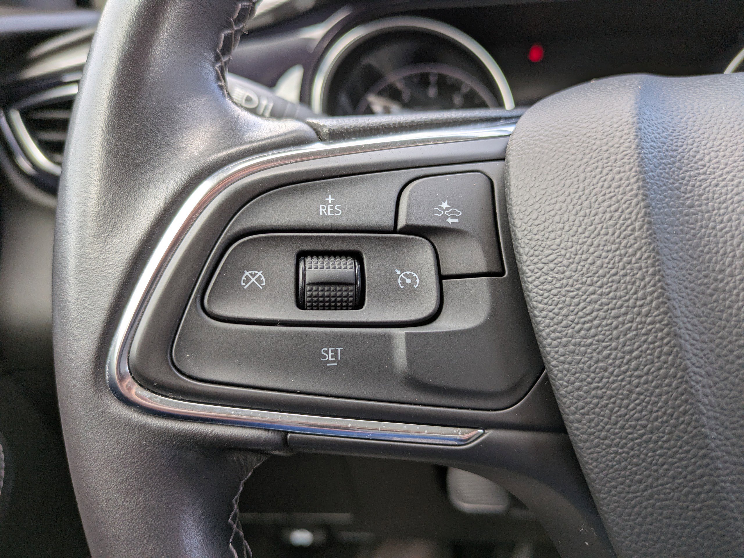 Used 2020 Buick Encore GX Select w/ Experience Buick Package image 21