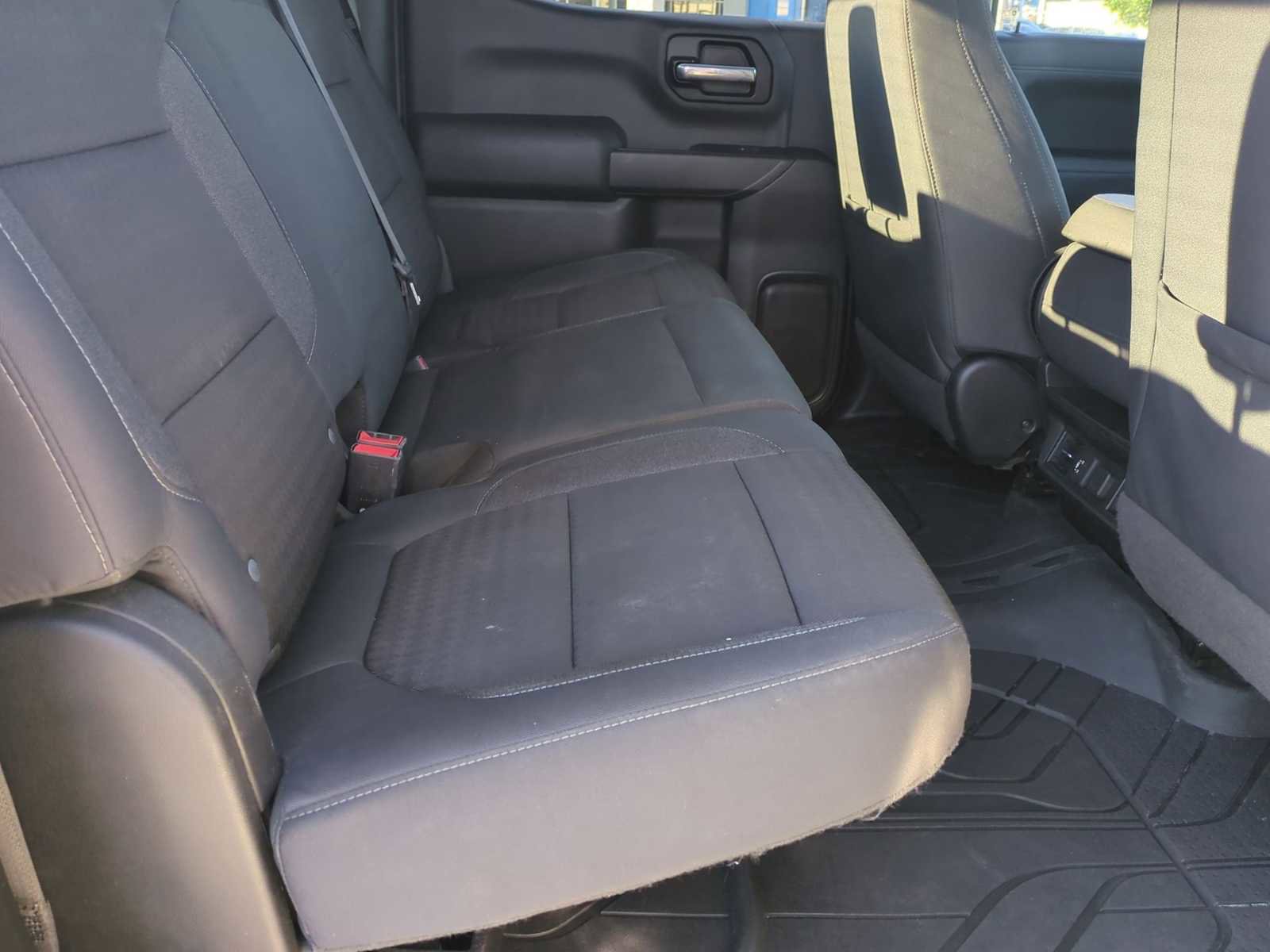 Used 2019 Chevrolet Silverado 1500 LT w/ Texas Edition image 27