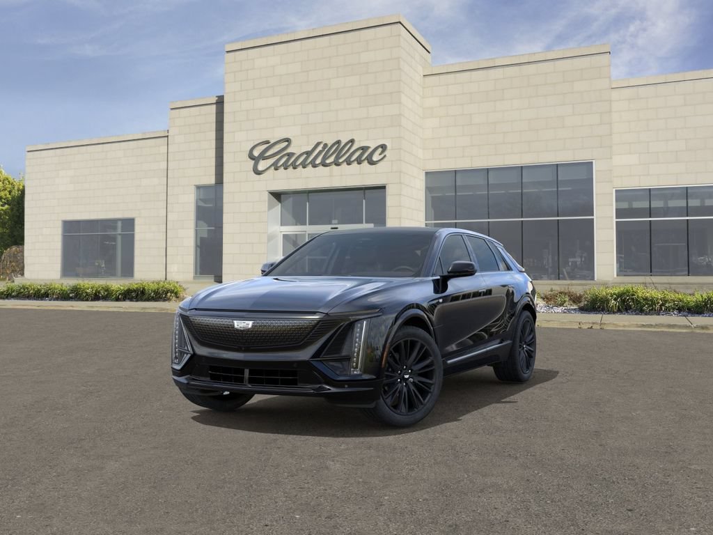 New 2026 Cadillac Lyriq Signature Sport w/ LPO, ONYX Package AWD/4WD image 8