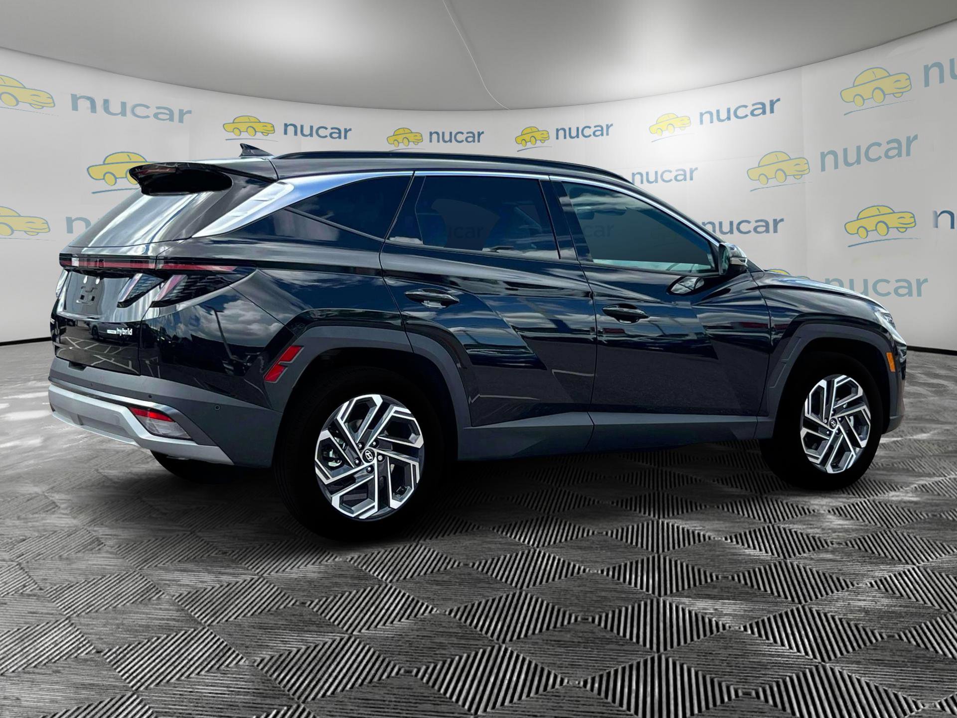 New 2025 Hyundai Tucson Limited w/ Tow & Go Package image 8