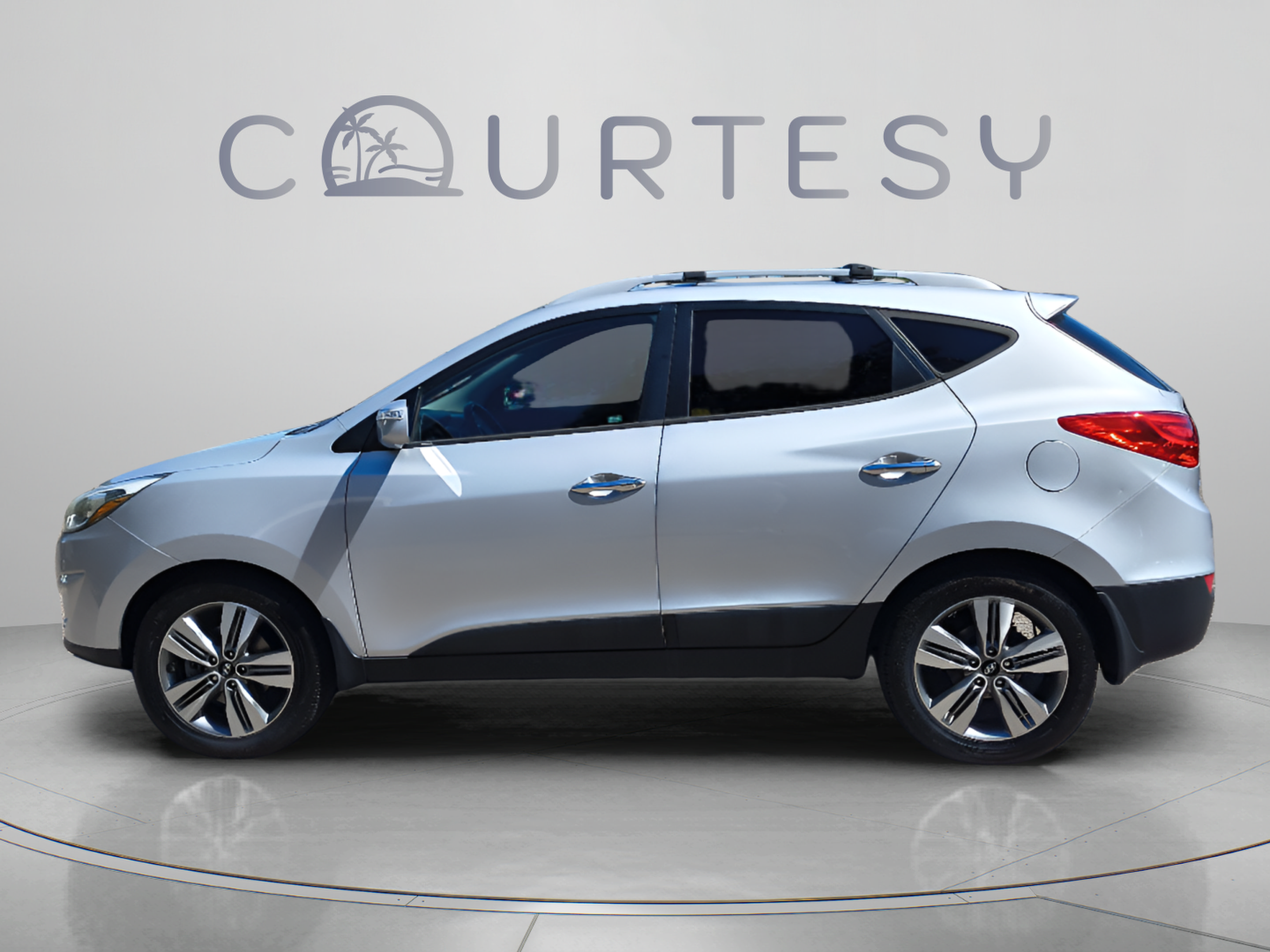 Used 2014 Hyundai Tucson Limited FWD image 2